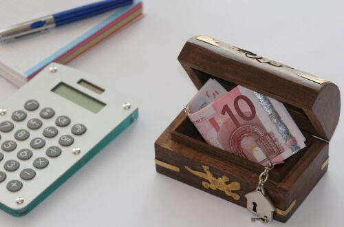 2025 pode ser o ano da sua virada financeira. Com organização e foco, é possível sair das dívidas e recuperar a tranquilidade.